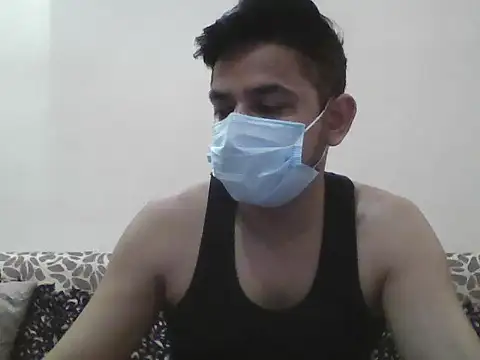 Snapshot of NIVAN_7251 chatting on 10-29-25, 08:57 NIVAN 7251 online show from 10-29-25, 08:57