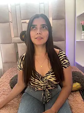 Snapshot of salomecute21 chatting on 09-24-25, 01:50 salomecute21 online show from 09-24-25, 01:50