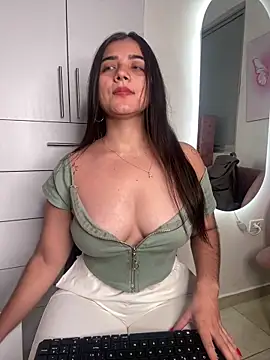 salomecute21 online show from 02-19-26, 11:07