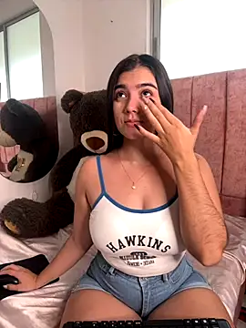 salomecute21 online show from 10-28-25, 11:53