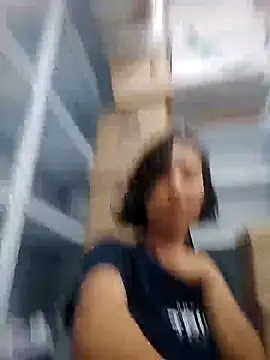 Natzu Choi online show from 09-17-25, 09:50