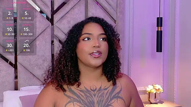 Snapshot of Cristal-Jonnes chatting on 02-19-26, 03:03 Cristal-Jonnes online show from 02-19-26, 03:03