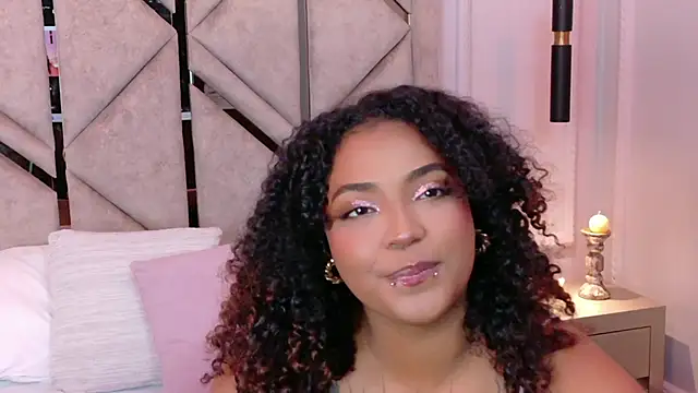 Cristal-Jonnes online show from 03-17-26, 03:53