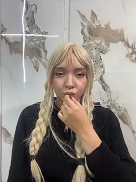 JuliethMoss online show from 04-03-26, 09:49