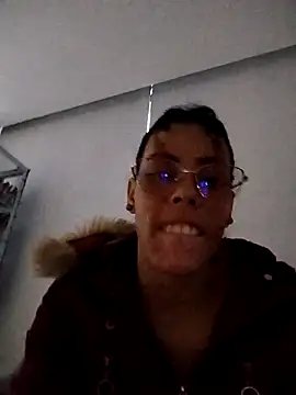 Pamelamiler   online show from 12-05-25, 11:31