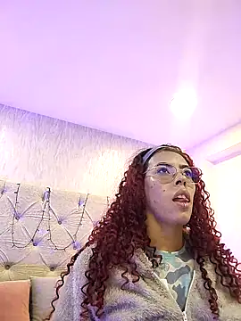 Pamelamiler   online show from 10-29-25, 12:04