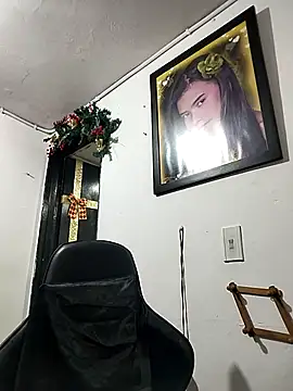 Pamelamiler   online show from 11-26-25, 10:48