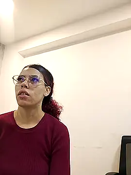 Pamelamiler   online show from 11-01-25, 12:10