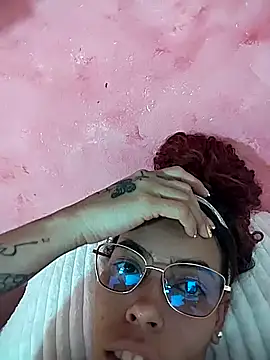 Pamelamiler   online show from 11-13-25, 11:41