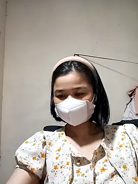 Snapshot of Daisy-lusia96 chatting on 10-02-25, 02:09 Daisy-lusia96 online show from 10-02-25, 02:09