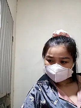 Snapshot of Daisy-lusia96 chatting on 10-19-25, 02:09 Daisy-lusia96 online show from 10-19-25, 02:09