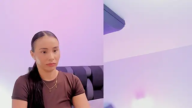 maily zanss online show from 06-19-26, 08:14
