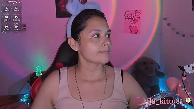 Snapshot of lila_kitty81 chatting on 09-12-25, 08:19 lila kitty81 online show from 09-12-25, 08:19