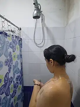 lila kitty81 online show from 11-08-25, 05:49