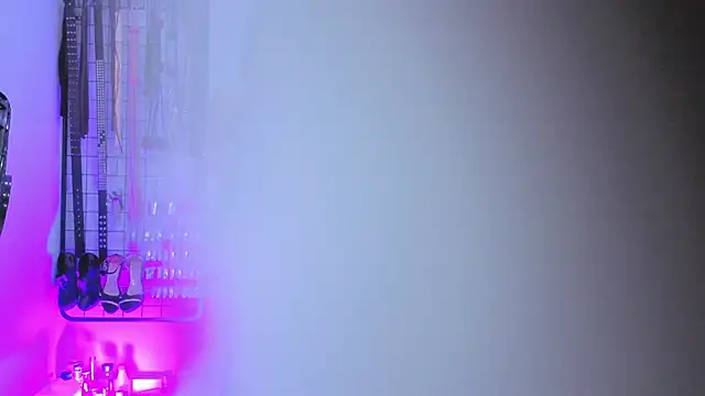 Eliz bdsm online show from 05-09-26, 07:50