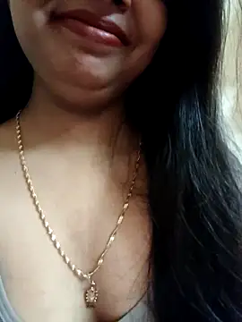 Maahhii 2 online show from 09-28-25, 03:46