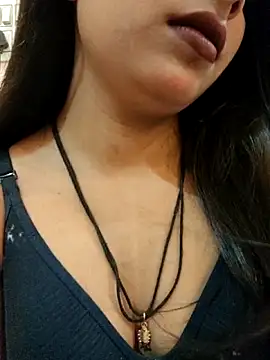 Maahhii 2 online show from 10-24-25, 06:29