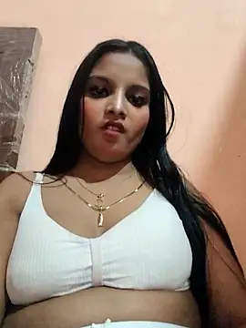 Maahhii 2 online show from 02-17-26, 06:38