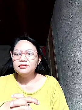 Everleigh mom online show from 01-10-26, 08:26