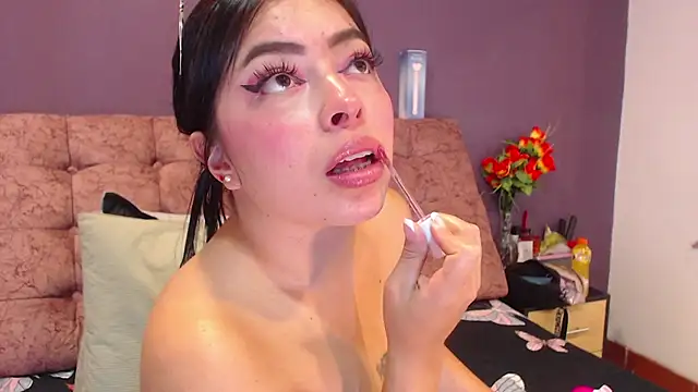 KateWelsin online show from 04-15-26, 07:40