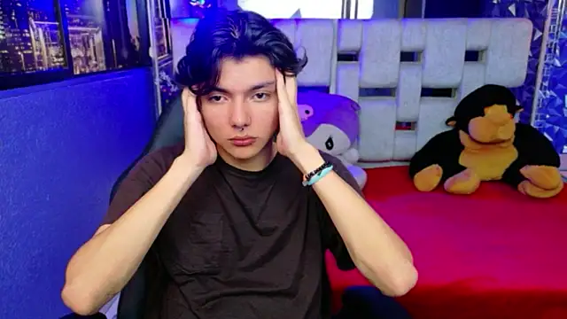 alandelrey57 online show from 03-26-26, 02:15