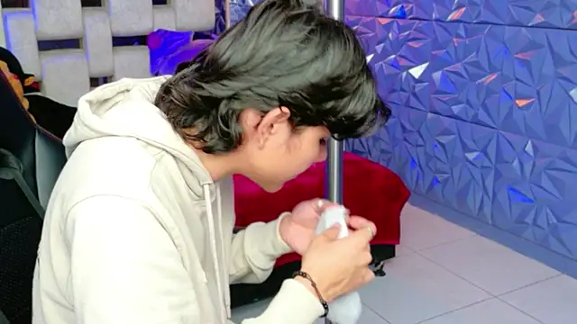 alandelrey57 online show from 03-04-26, 01:30