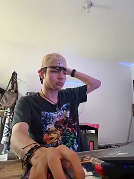 alandelrey57 online show from 12-22-25, 09:04