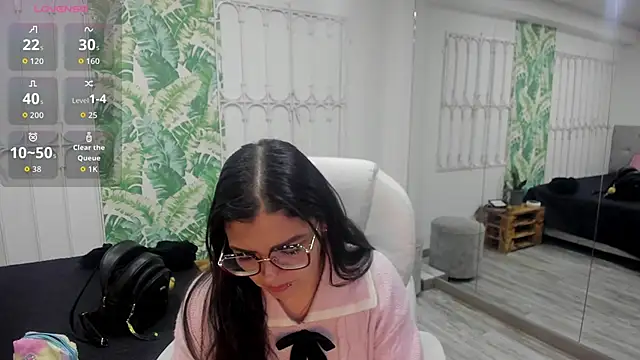 Snapshot of iam_sammy_01 chatting on 04-13-26, 12:09 iam sammy 01 online show from 04-13-26, 12:09