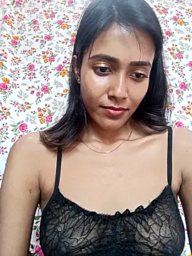 hornylizia123 online show from 05-07-26, 02:05