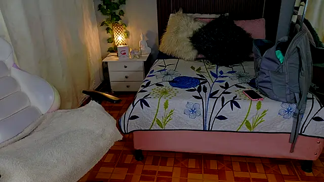 kataleya 29 online show from 11-28-25, 02:56