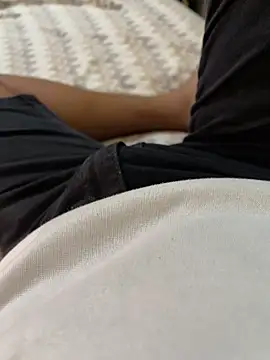 Snapshot of DXaniel94 chatting on 03-24-26, 03:23 DXaniel94 online show from 03-24-26, 03:23