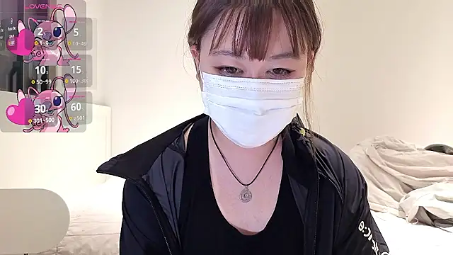 Snapshot of leelana217 chatting on 11-17-25, 03:38 leelana217 online show from 11-17-25, 03:38