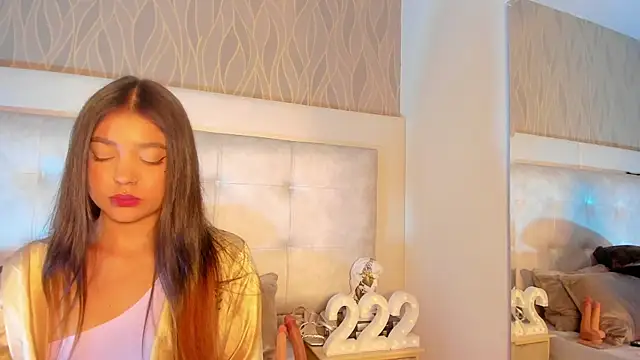 AbbyBeck online show from 10-17-25, 01:35