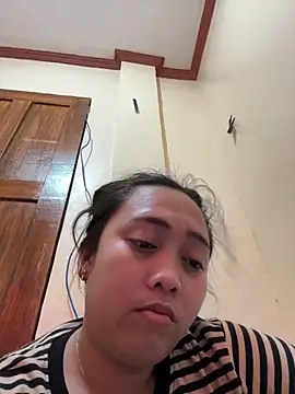 Snapshot of Pinay_Chubby20 chatting on 02-03-26, 06:40 Pinay Chubby20 online show from 02-03-26, 06:40