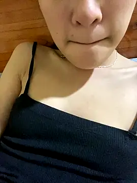 Snapshot of Sayhi_xo chatting on 09-21-25, 03:28 Sayhi xo online show from 09-21-25, 03:28