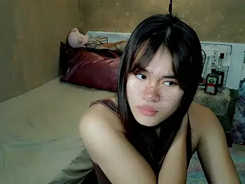 Snapshot of YllanaAltheaXxX chatting on 07-23-26, 01:58 YllanaAltheaXxX online show from 07-23-26, 01:58