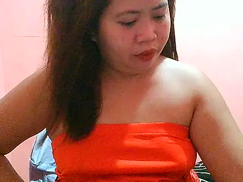 Snapshot of fresh_rosie chatting on 05-29-26, 06:25 fresh rosie online show from 05-29-26, 06:25