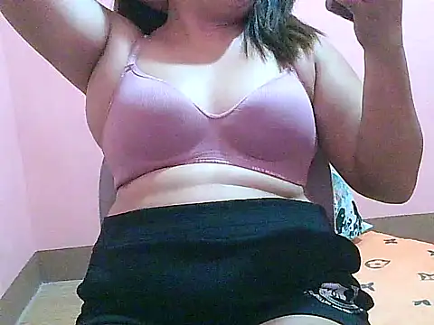 Snapshot of fresh_rosie chatting on 05-10-26, 11:50 fresh rosie online show from 05-10-26, 11:50