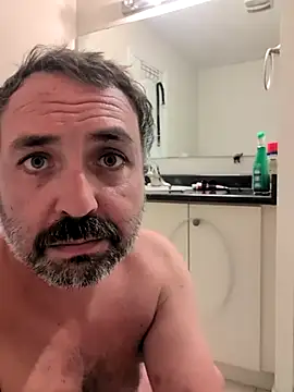 cloudymatt online show from 10-14-25, 05:46