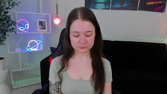 NancyJonson online show from 01-18-26, 03:21