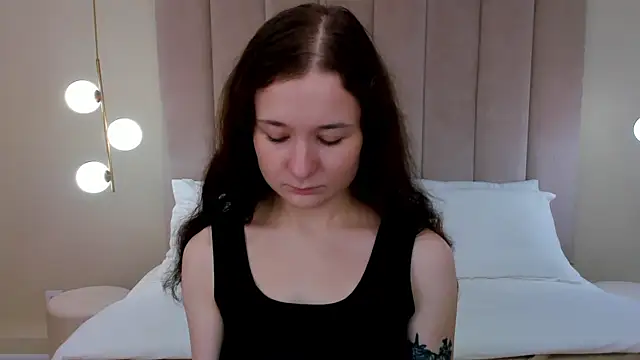 NancyJonson online show from 09-24-25, 02:51