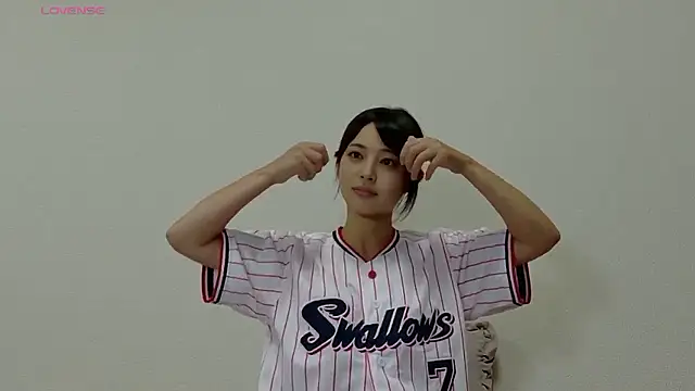 Snapshot of rikachan_perfect chatting on 09-17-25, 01:13 rikachan perfect online show from 09-17-25, 01:13