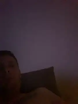 Snapshot of KennyStrip chatting on 03-26-26, 08:40 KennyStrip online show from 03-26-26, 08:40