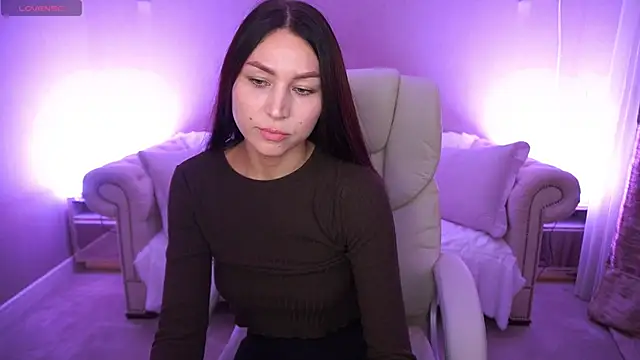 EliseVelour online show from 10-19-25, 12:52