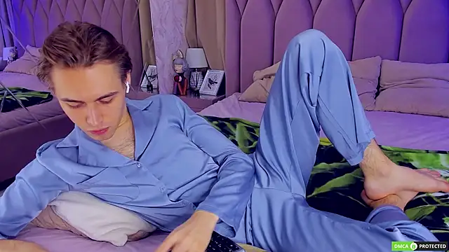 WilliamDyson online show from 11-15-25, 04:16