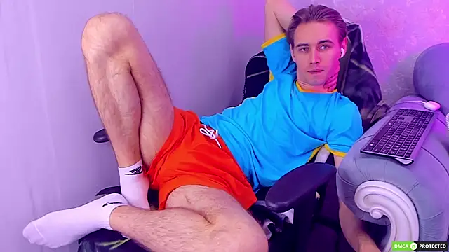 WilliamDyson online show from 10-12-25, 03:08