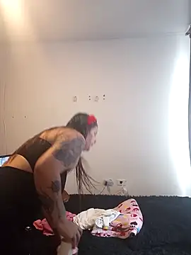 Fernandar2025 online show from 04-15-26, 03:38