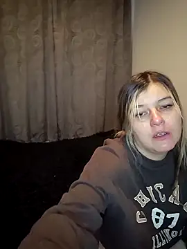 Fernandar2025 online show from 12-15-25, 03:34