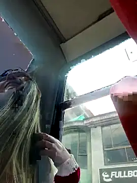 Fernandar2025 online show from 03-22-26, 03:57