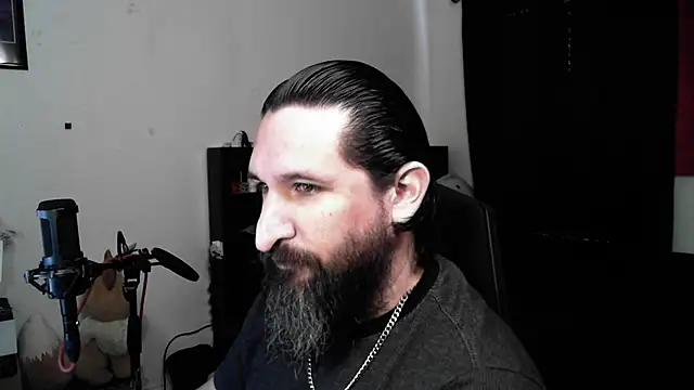 DevilPup75  online show from 04-28-26, 01:59